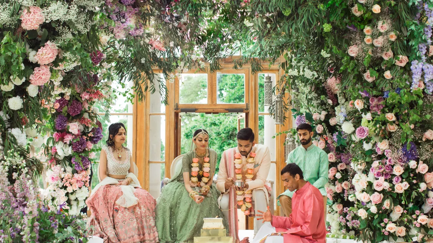 Asian wedding at Kew © zohaib ali photography