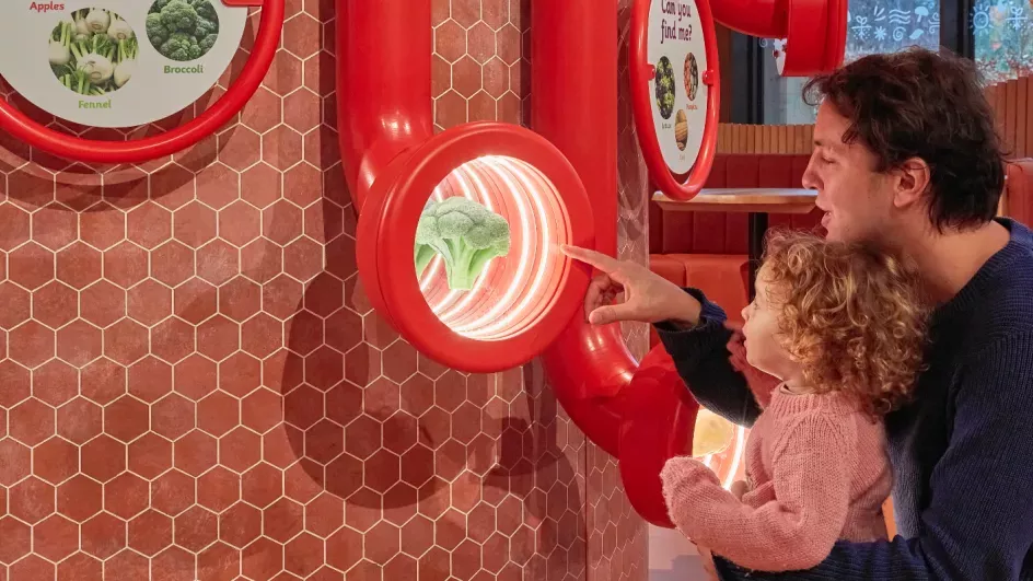 Broccoli in the periscopes at the Family Kitchen and Shop © James McDonald