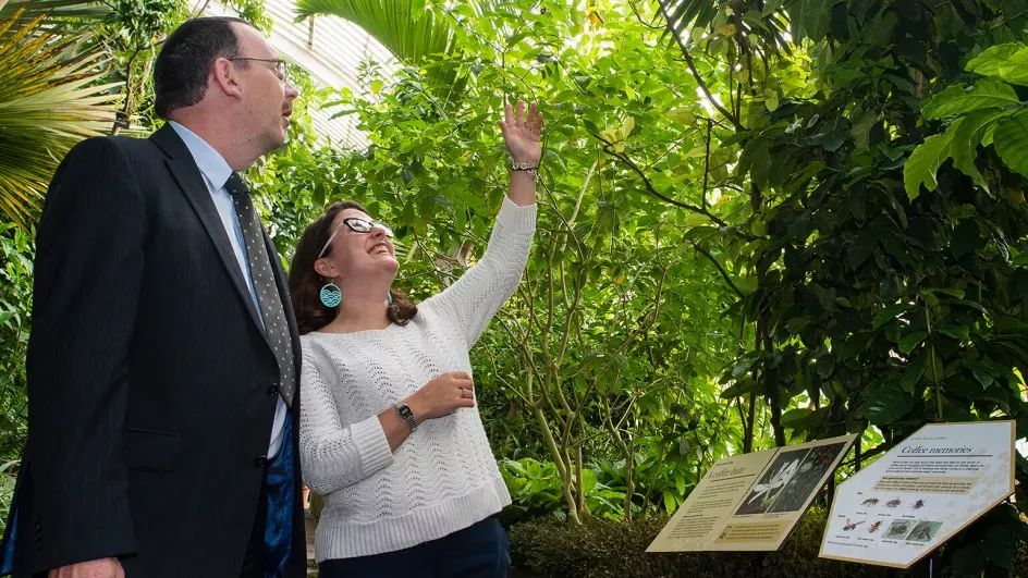 Partnership © RBG Kew.